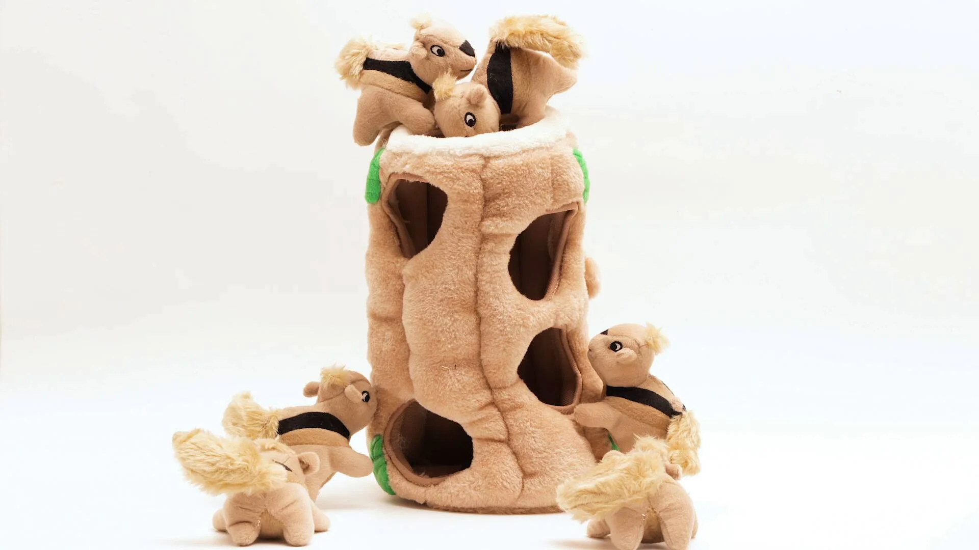 squirrel tree dog toy