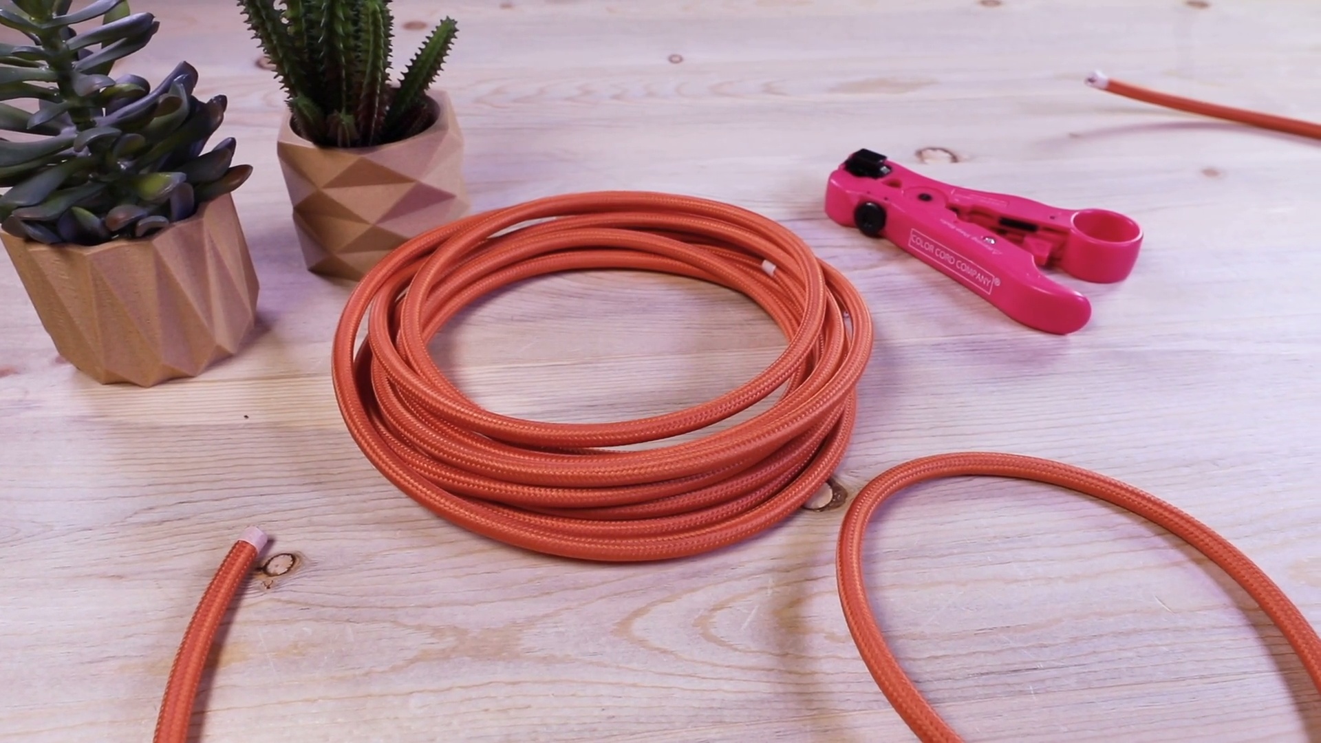 ベース Albit A1FD vintage cloth wired model ALBIT A1FD PRO vintage cloth wire model をゆったりレビューしたので