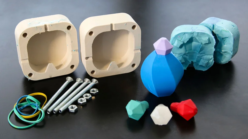 Ultimate Guide To Silicone Molding For 3d Printing Part 1 Makerbot 3d Printers