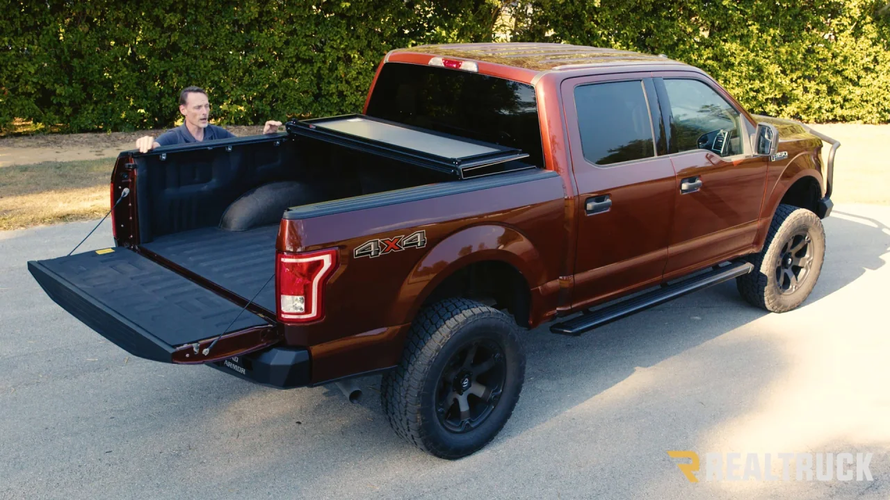 Lomax Tonneau Cover Realtruck